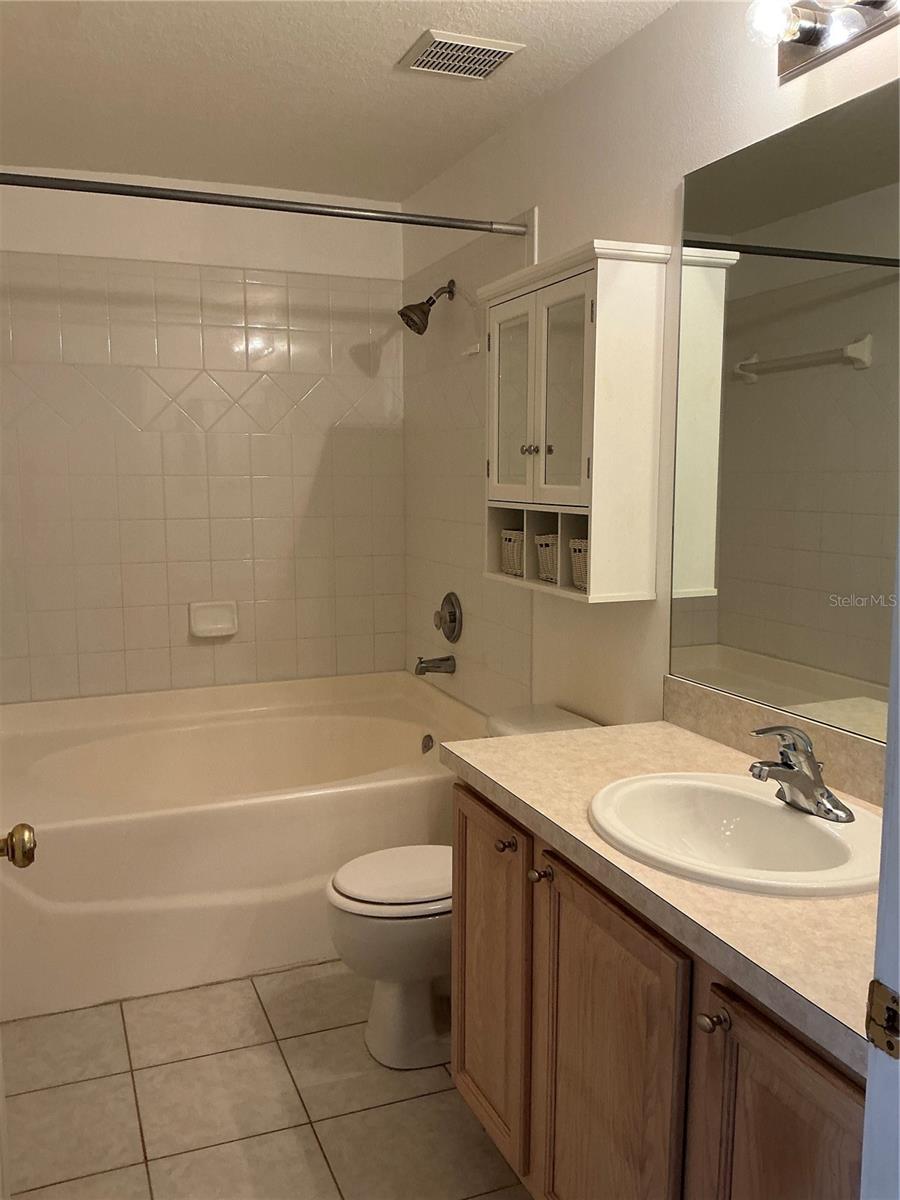 Master Bathroom Upstairs