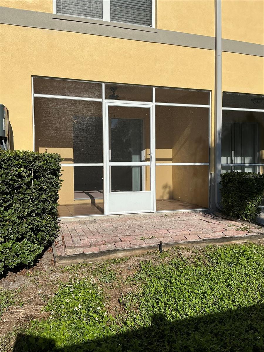 Private Lanai with Storage Room