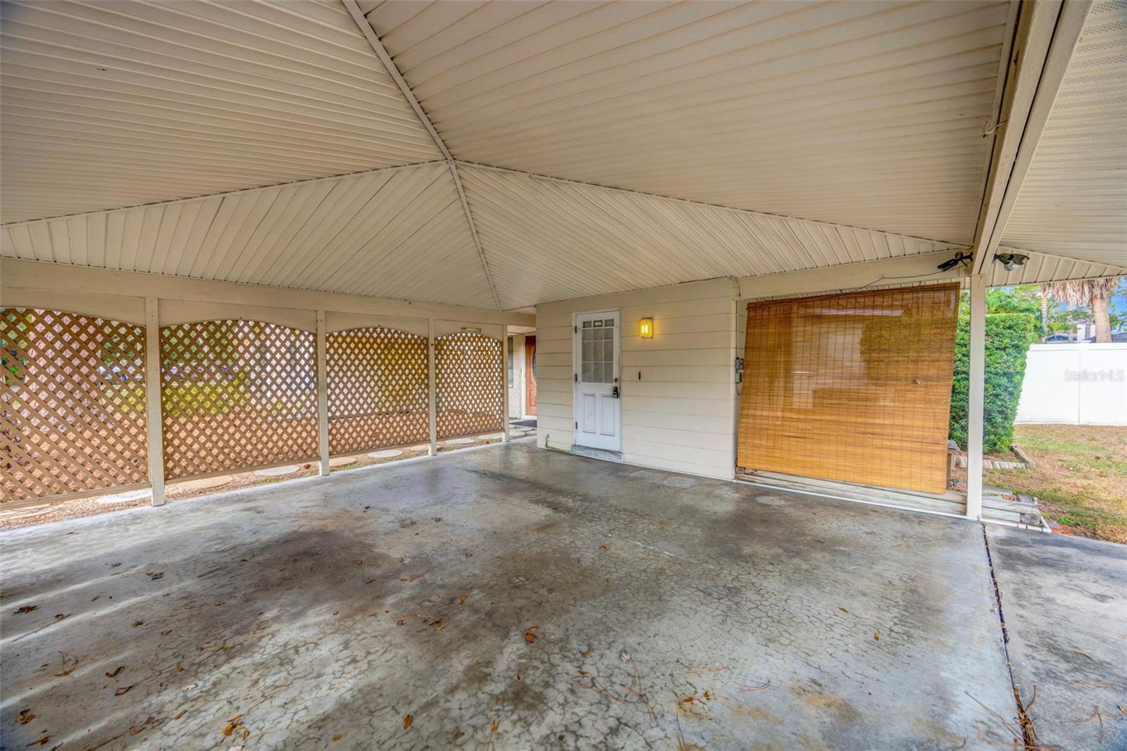 Carport