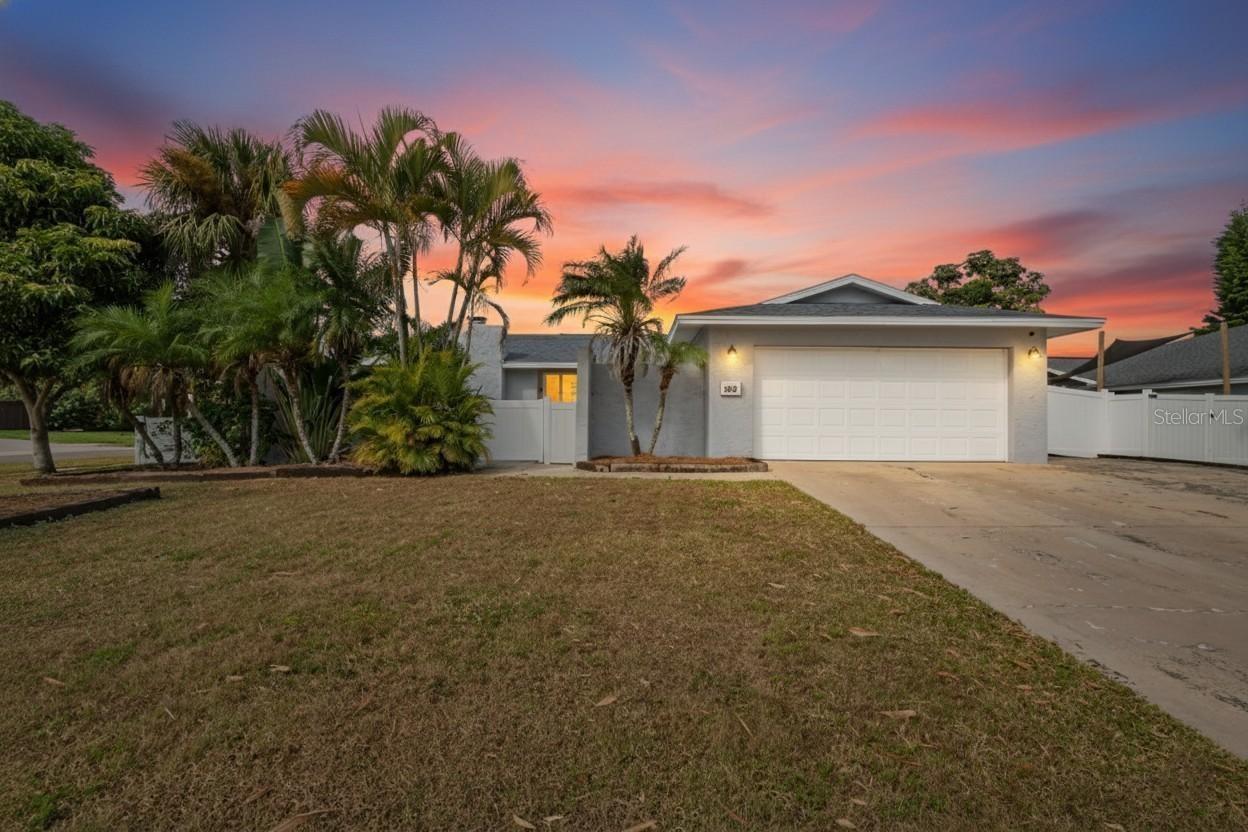 Front Exterior (Twilight)