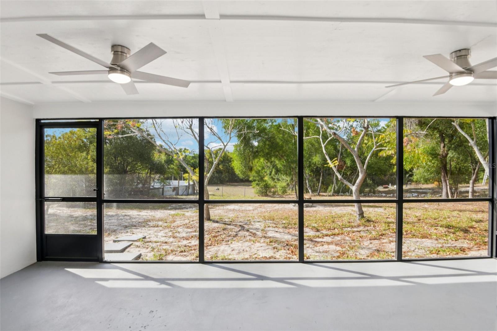 Rear Screened in Lanai