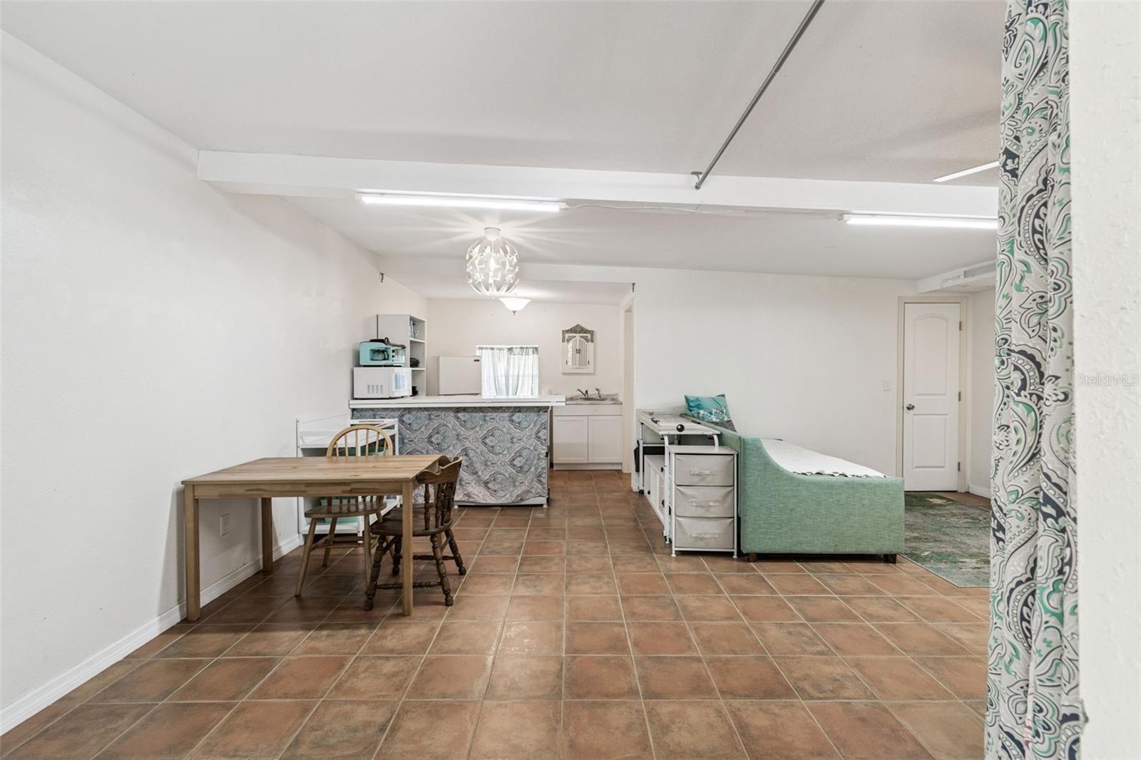 Detached Office / Apartment