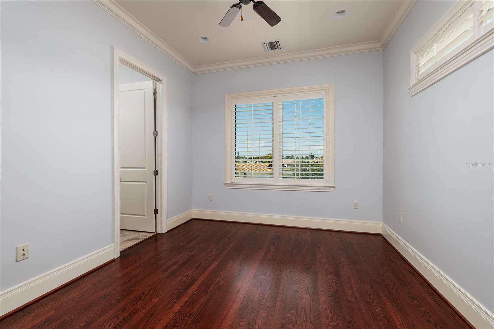 3rd Bedroom Suite (upstairs)