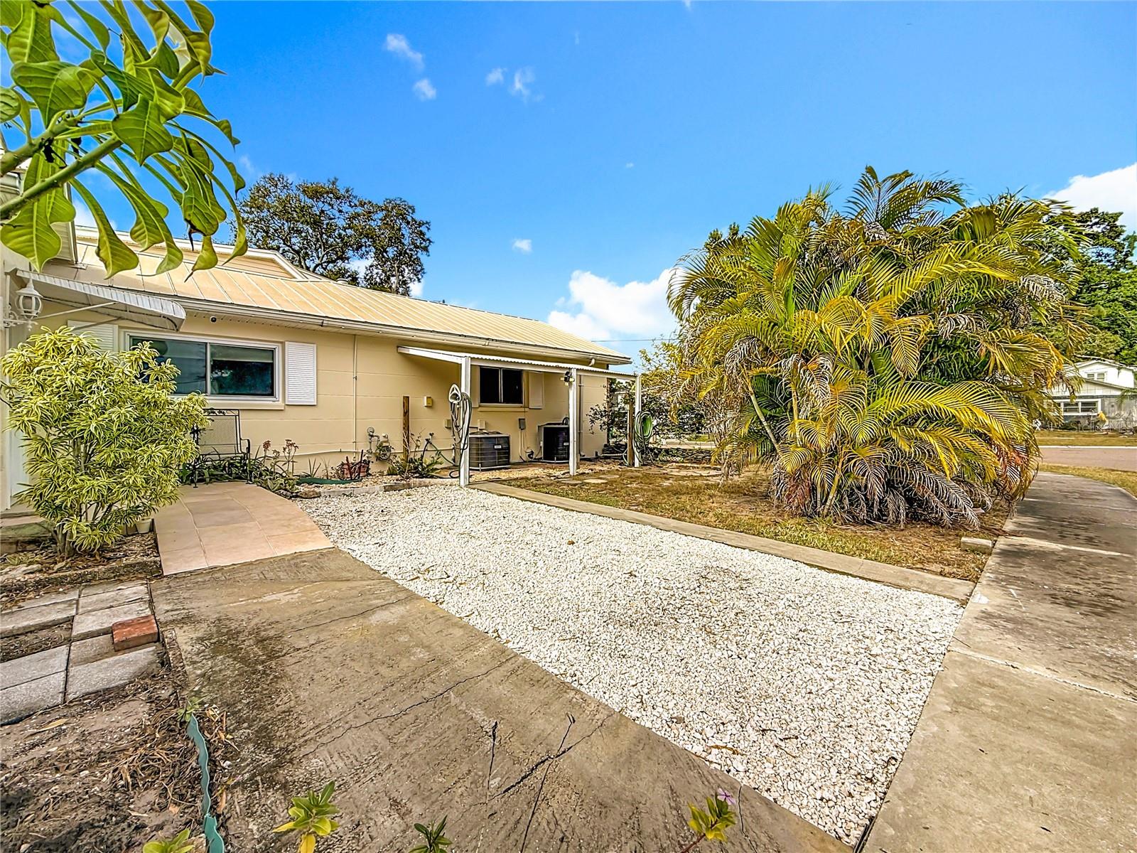 Front entry to In-law apartment