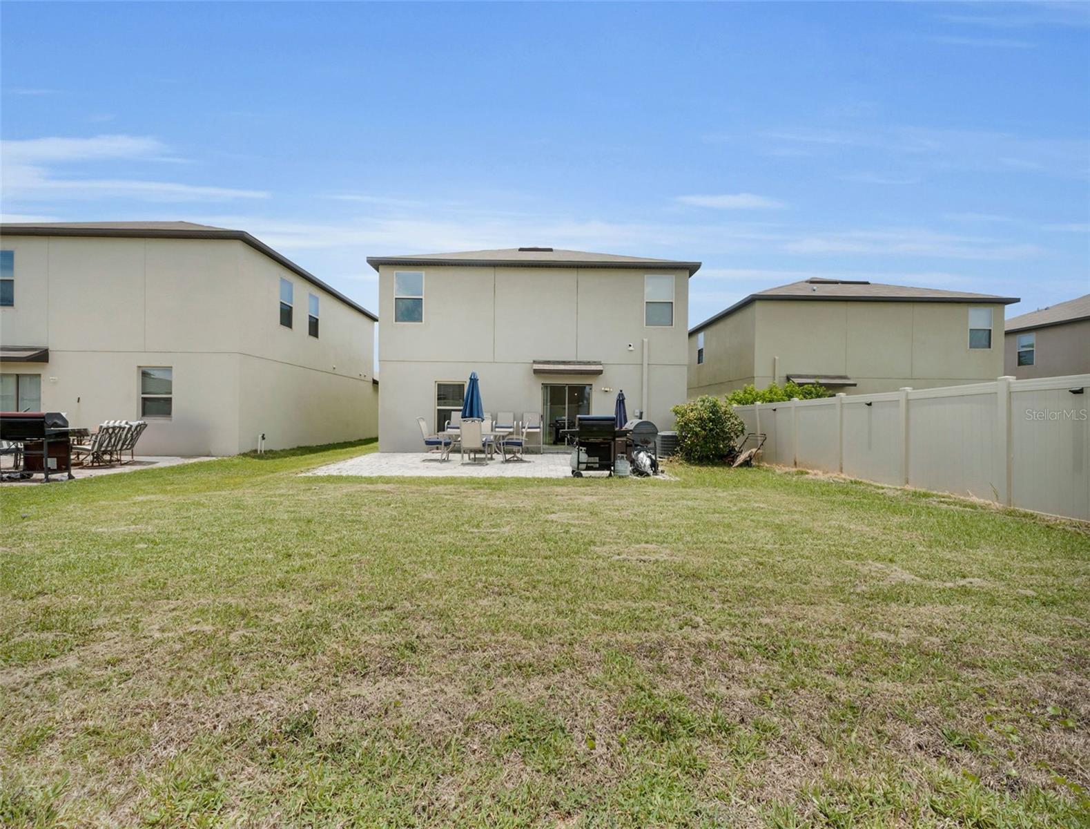 Large Backyard Space