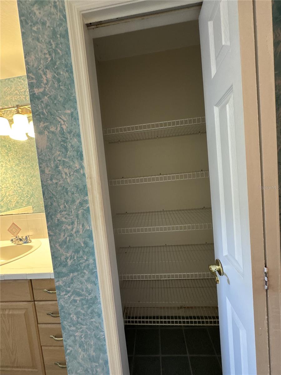 Upstairs hall bathroom