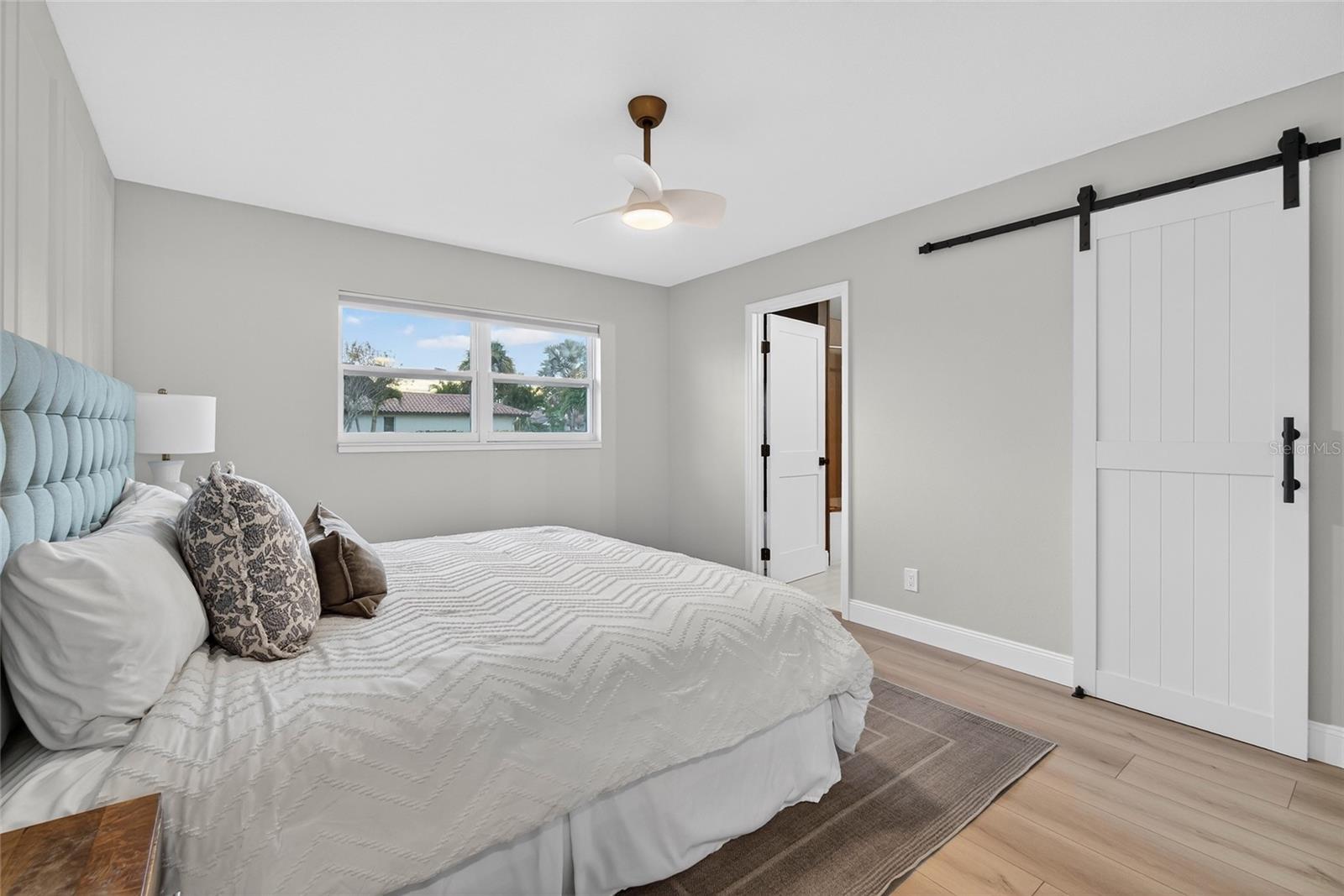 Bedroom 4 w. Jack and Jill Bath