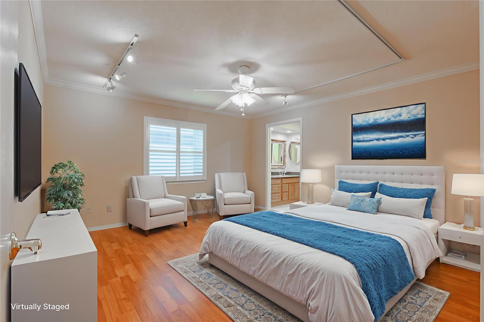 Primary bedroom - Virtual Staged