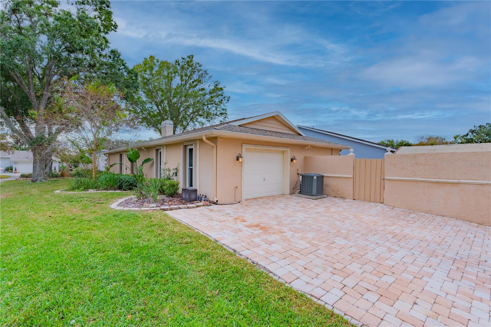 Rear load Driveway - plenty of room for 2 cars