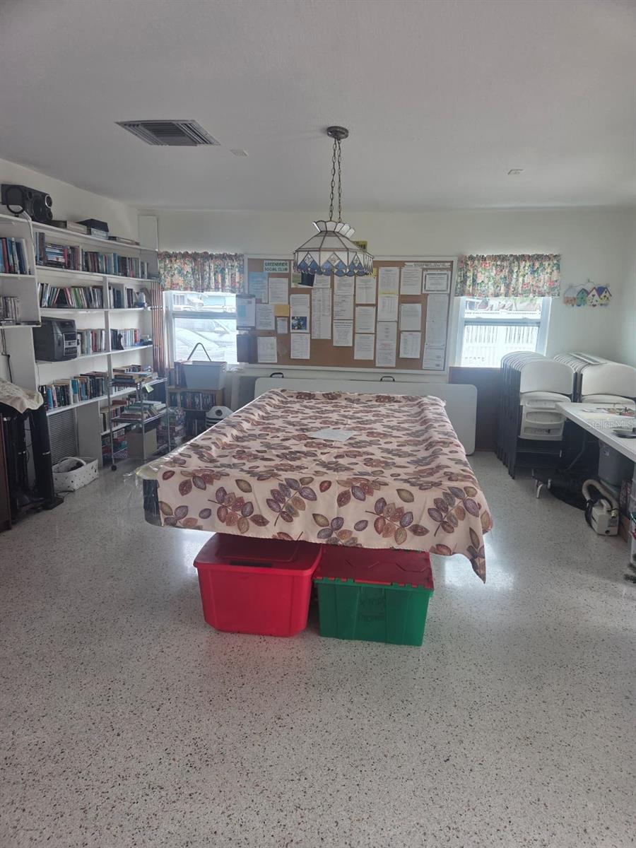Bilards table in the clubhouse