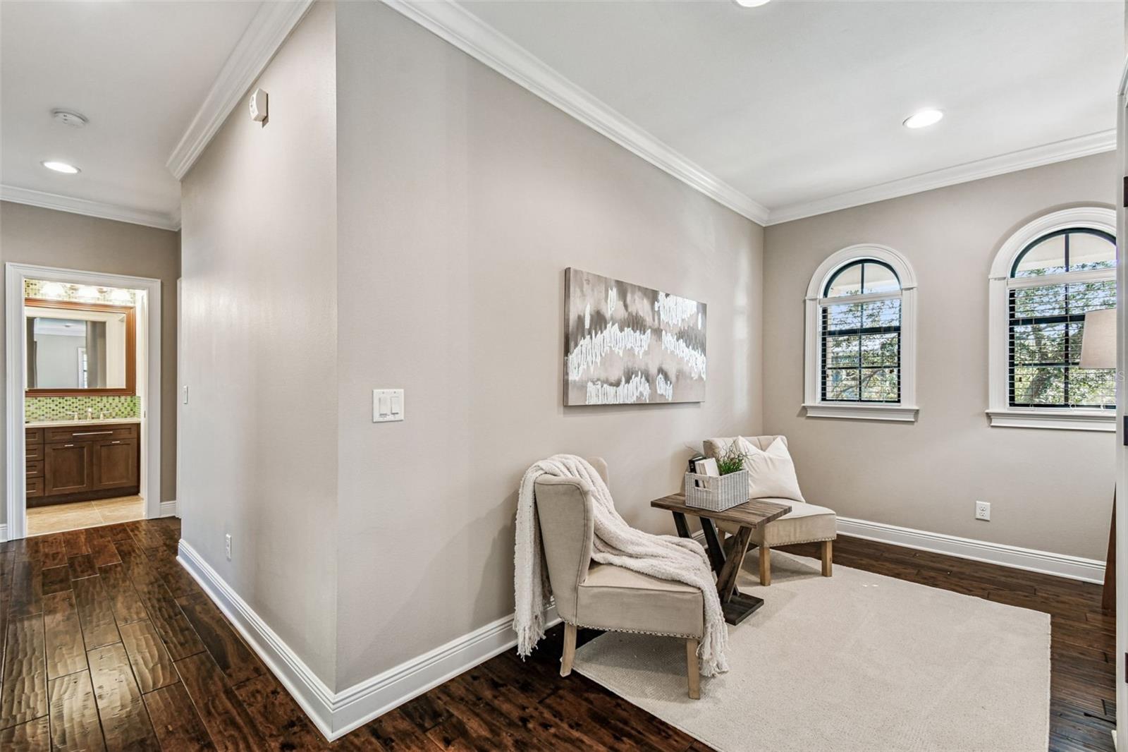 2nd Level- loft space