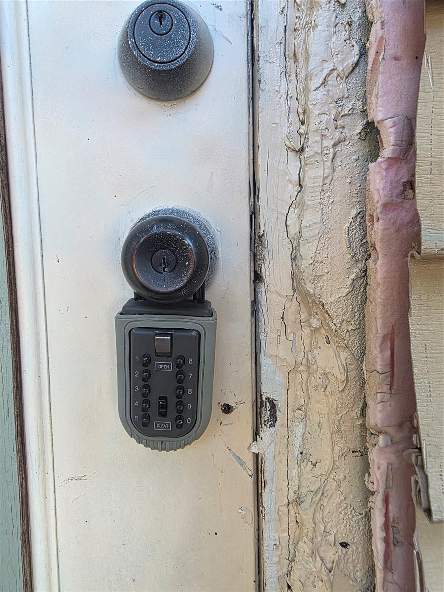 Correct lockbox (opens other door)