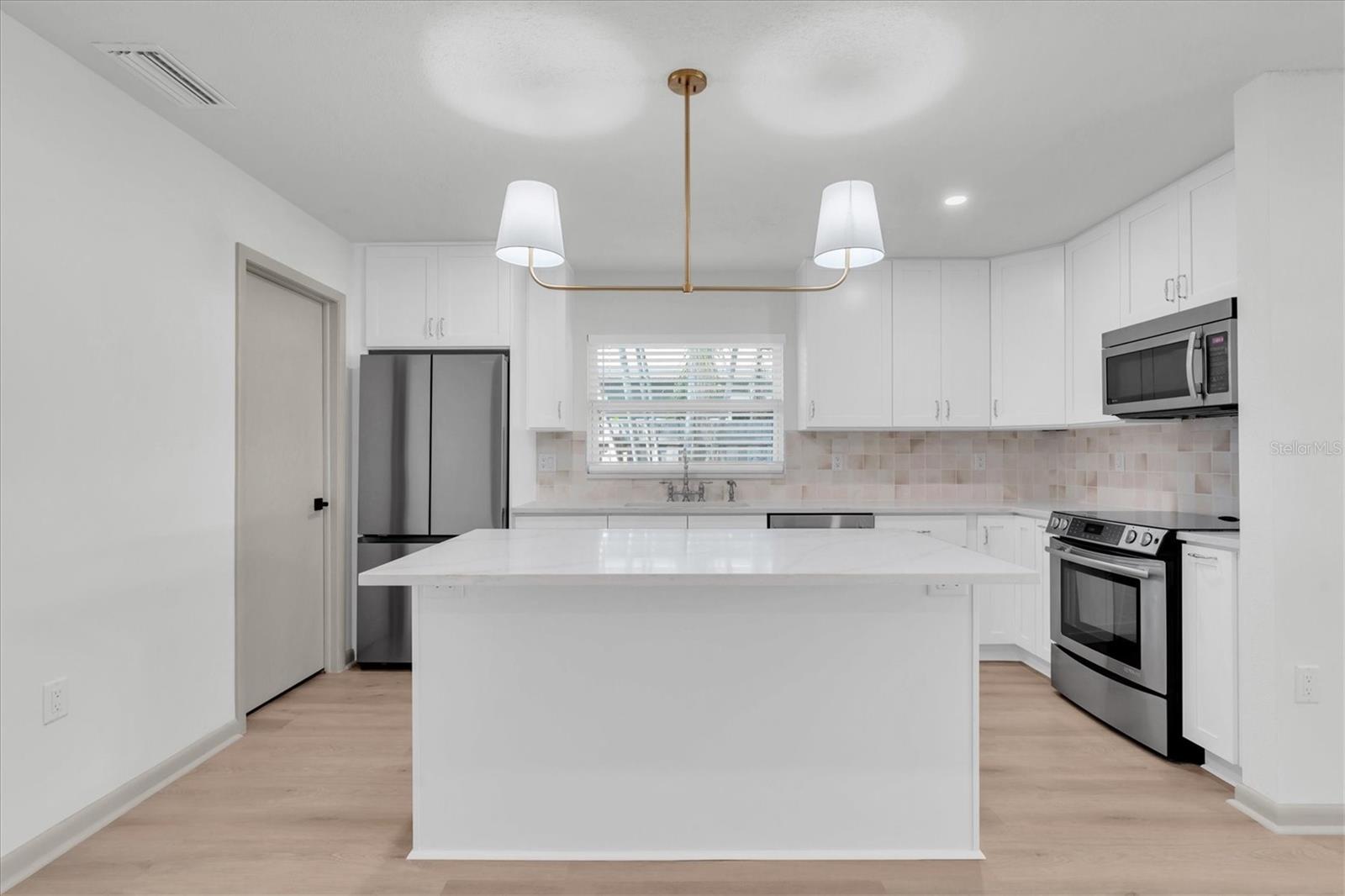 All new stainless appliances!