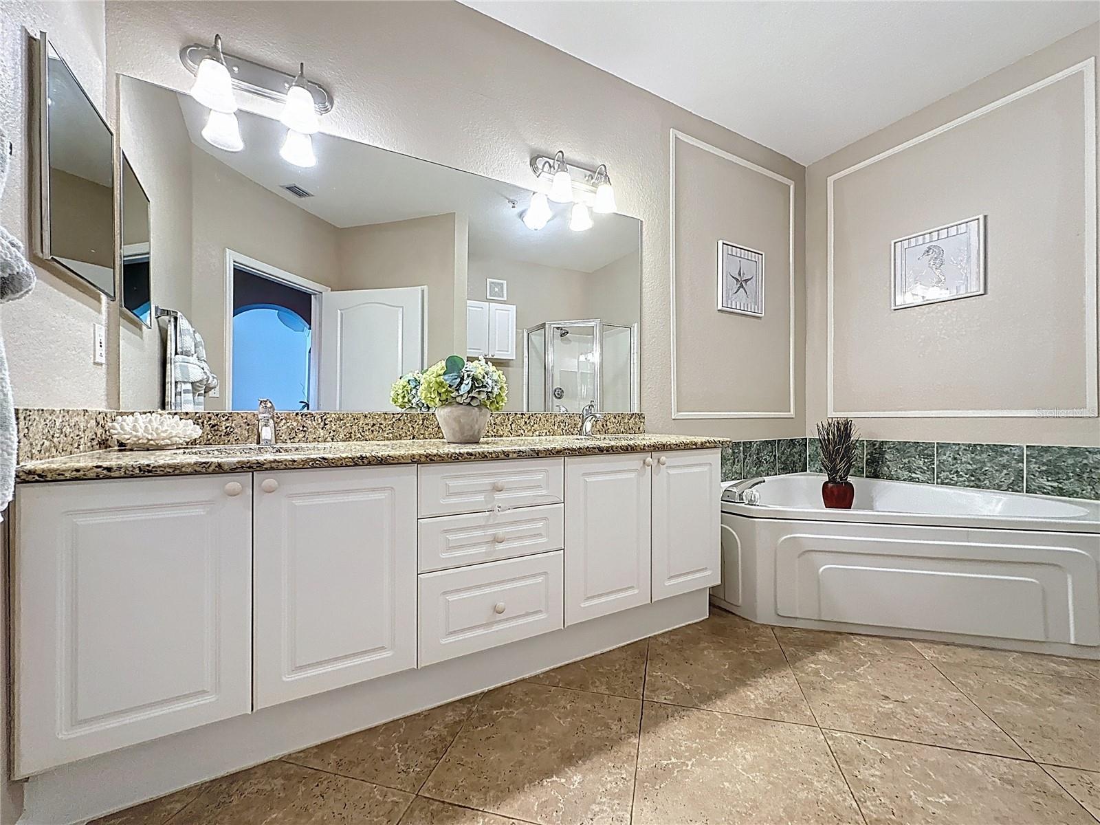 Upstairs primary bathroom