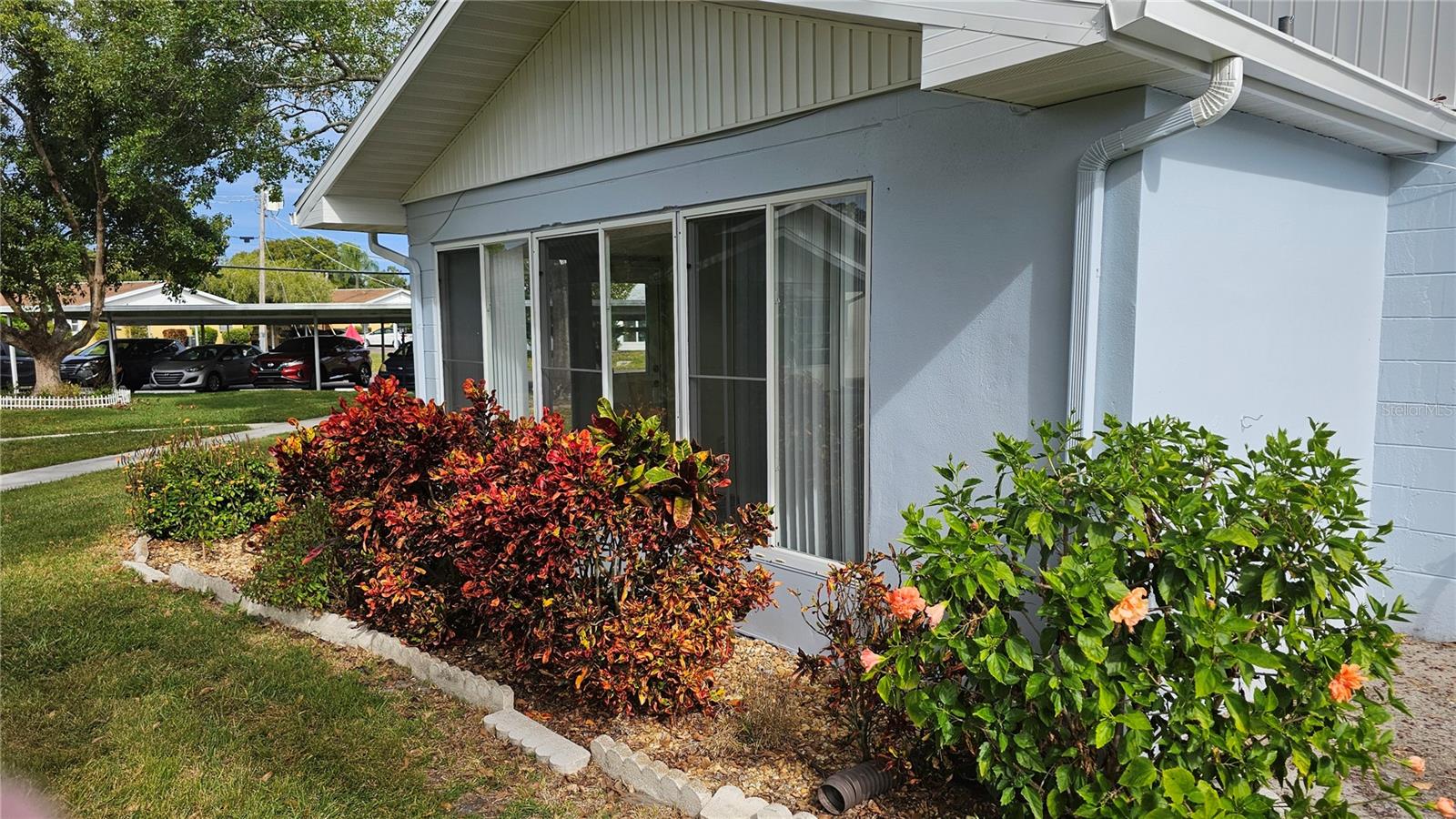 1902 Dandridge St unit 12 Rear view angle