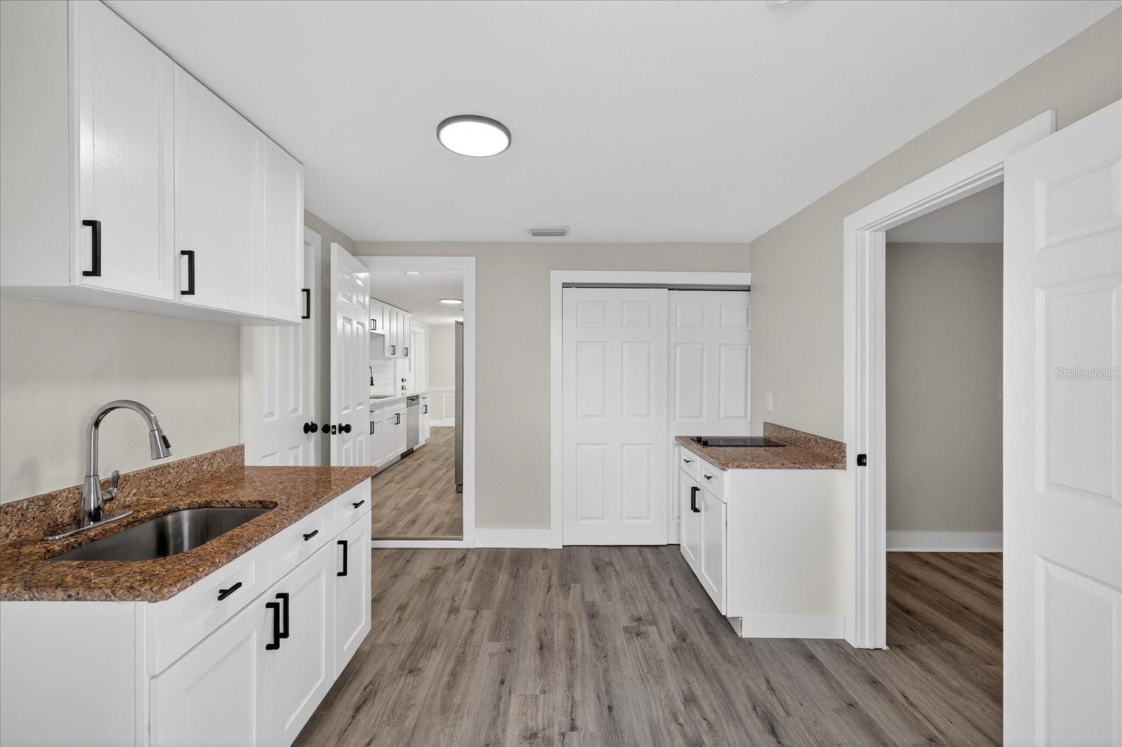 IN LAW SUITE/ 2ND KITCHEN