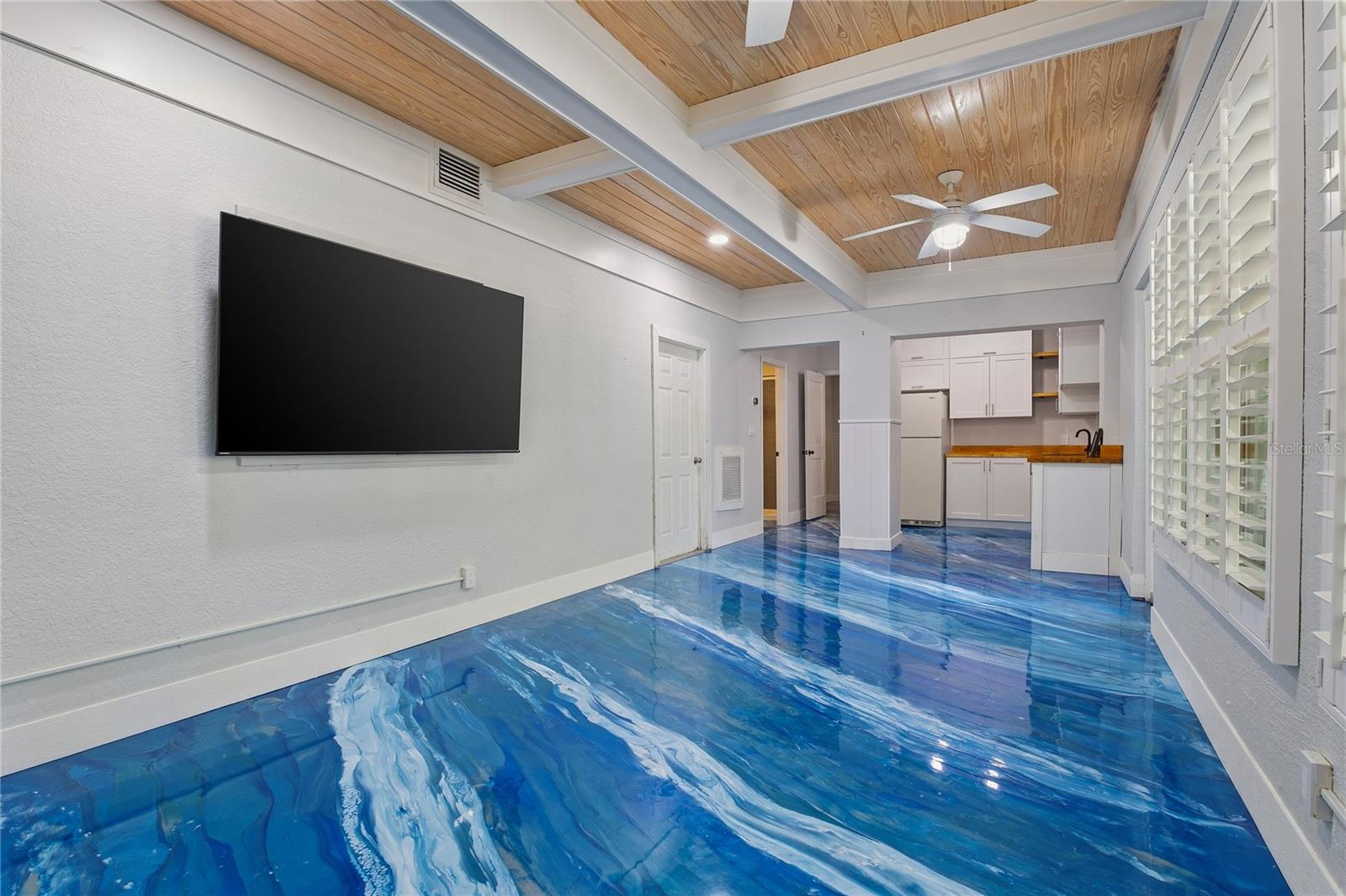 YOU WILL LOVE THIS BONUS SPACE!