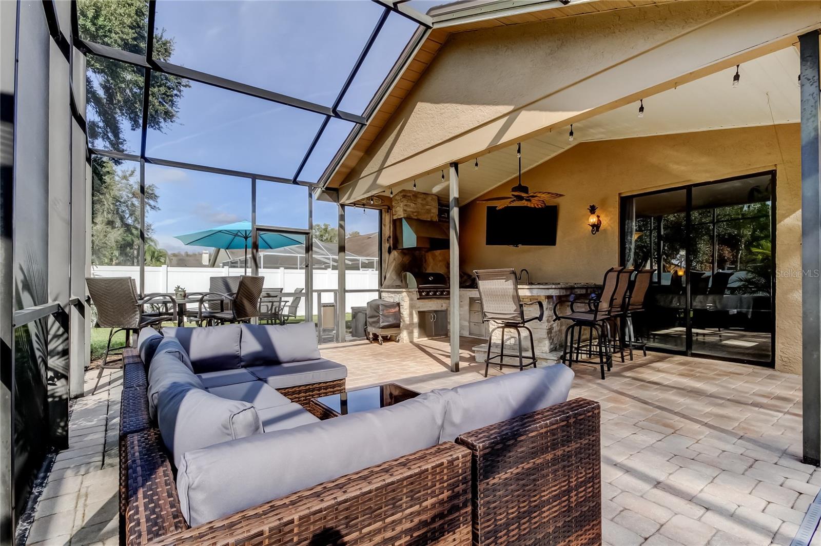 Let's watch the game out here today!