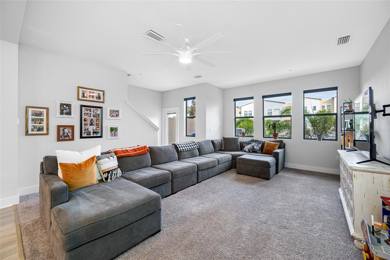 Open layout Living, Dining and Kitchen Area with 10ft ceilings and lots of natural light on the 2nd floor.