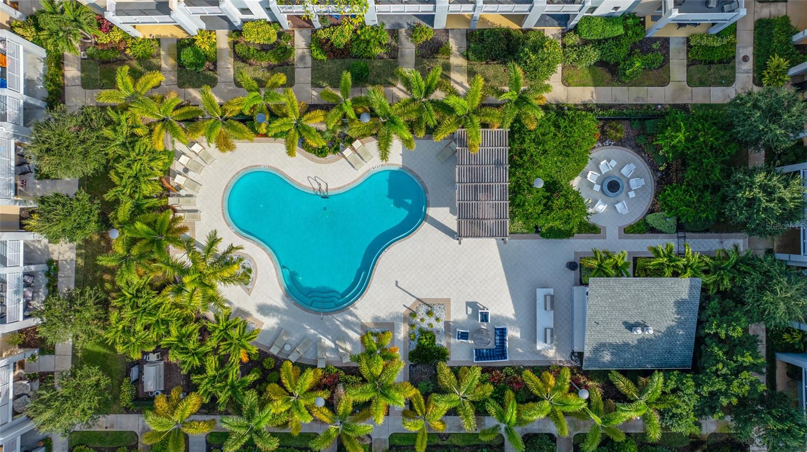 1171 25th Lane N, St Petersburg, FL 33713 - 3 bed, 3.5 bath, 2 car garage, townhome overlooking pool and courtyard in Uptown Kenwood.