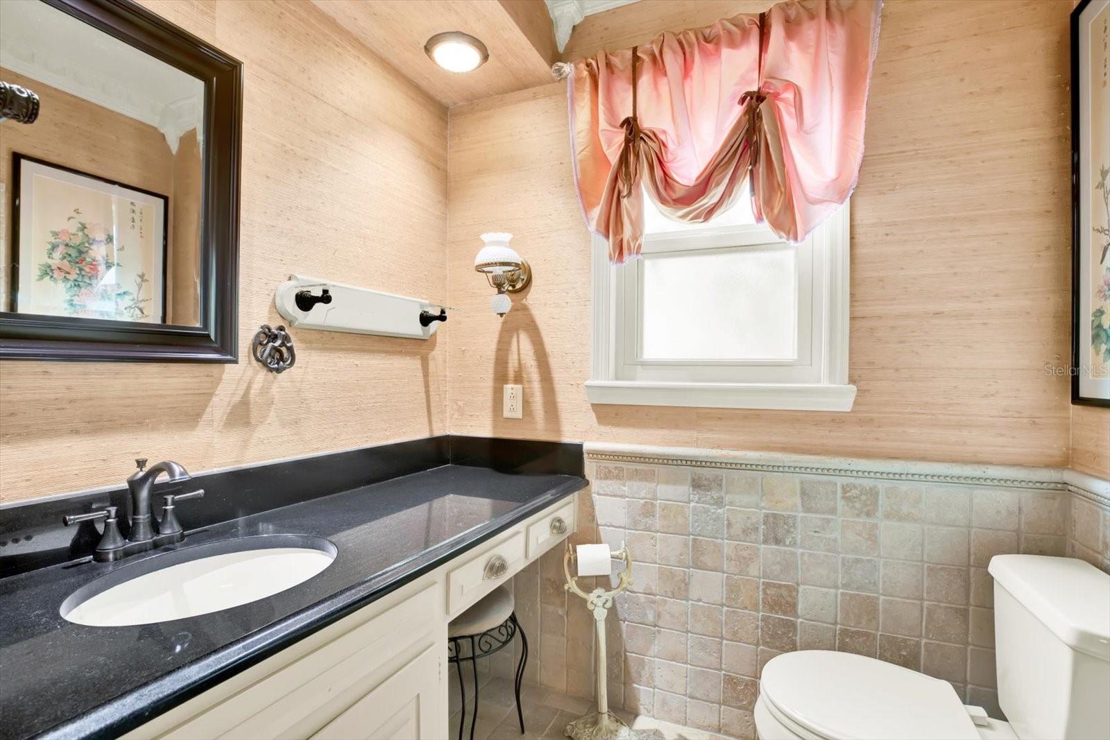 Primary En-Suite Bathroom