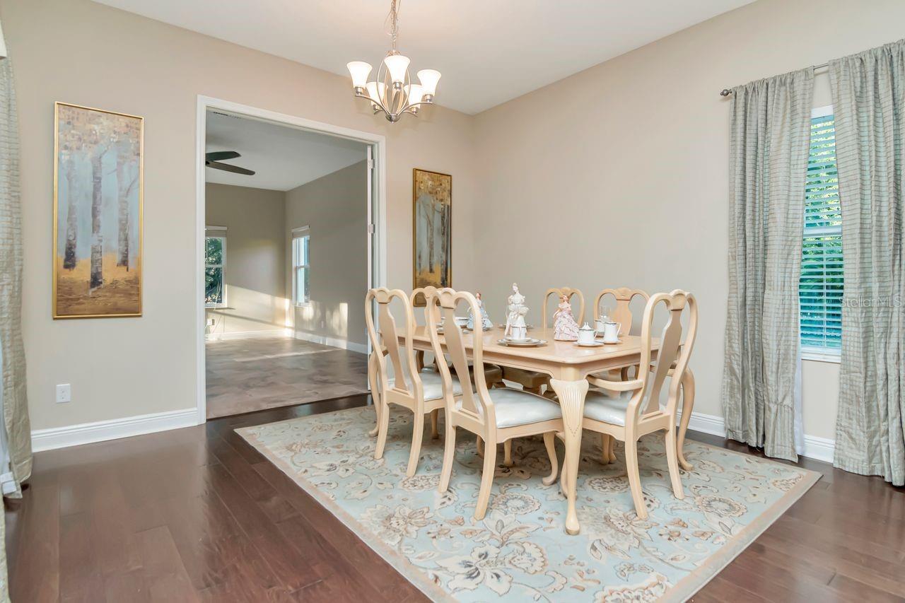 Formal dining room