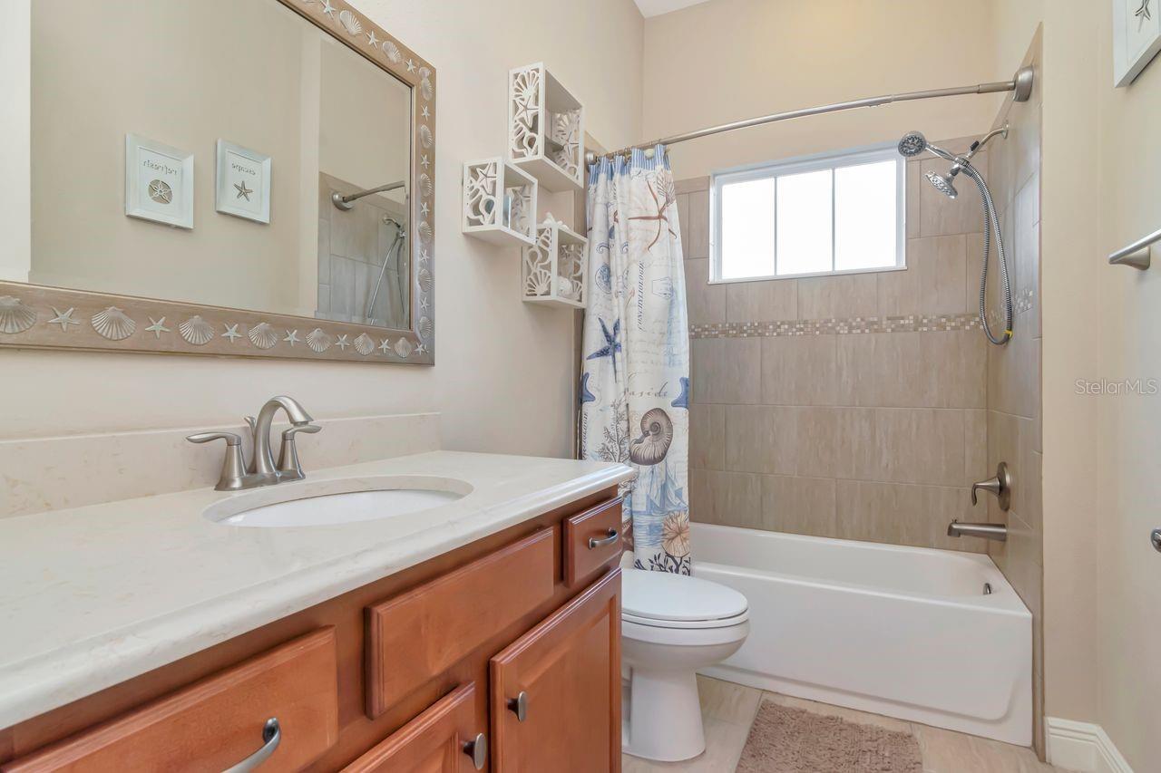 Well-Appointed Full Bath Between Secondary Bedrooms