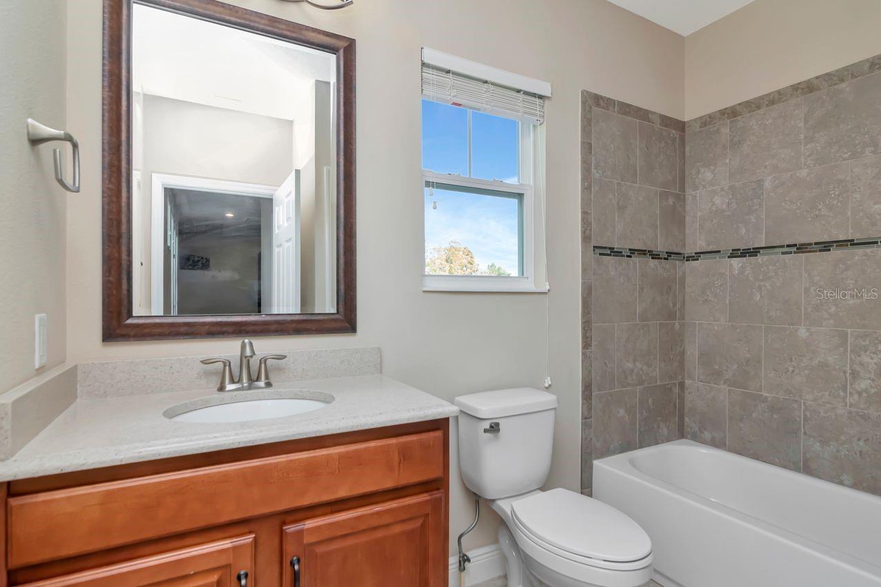 Full bath on upper level