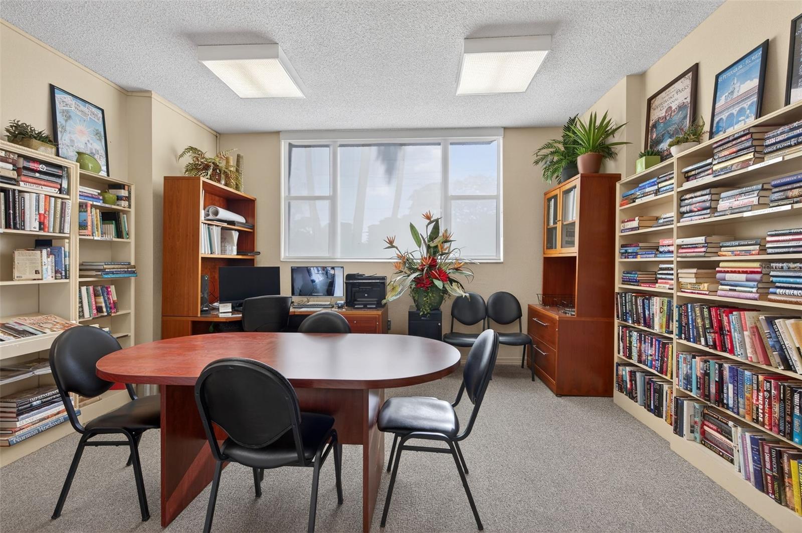Library/ business center