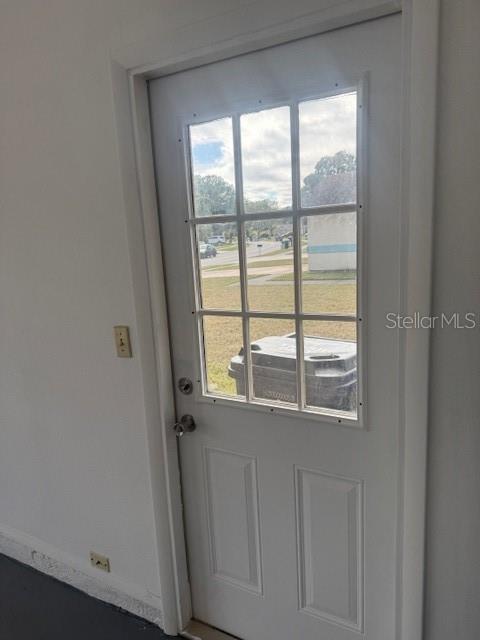 Garage Door to Outside