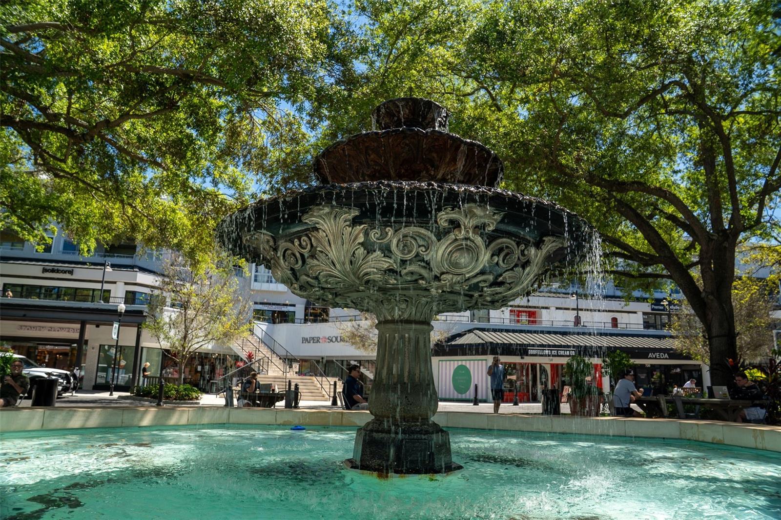 The Fountain on Snow Circle