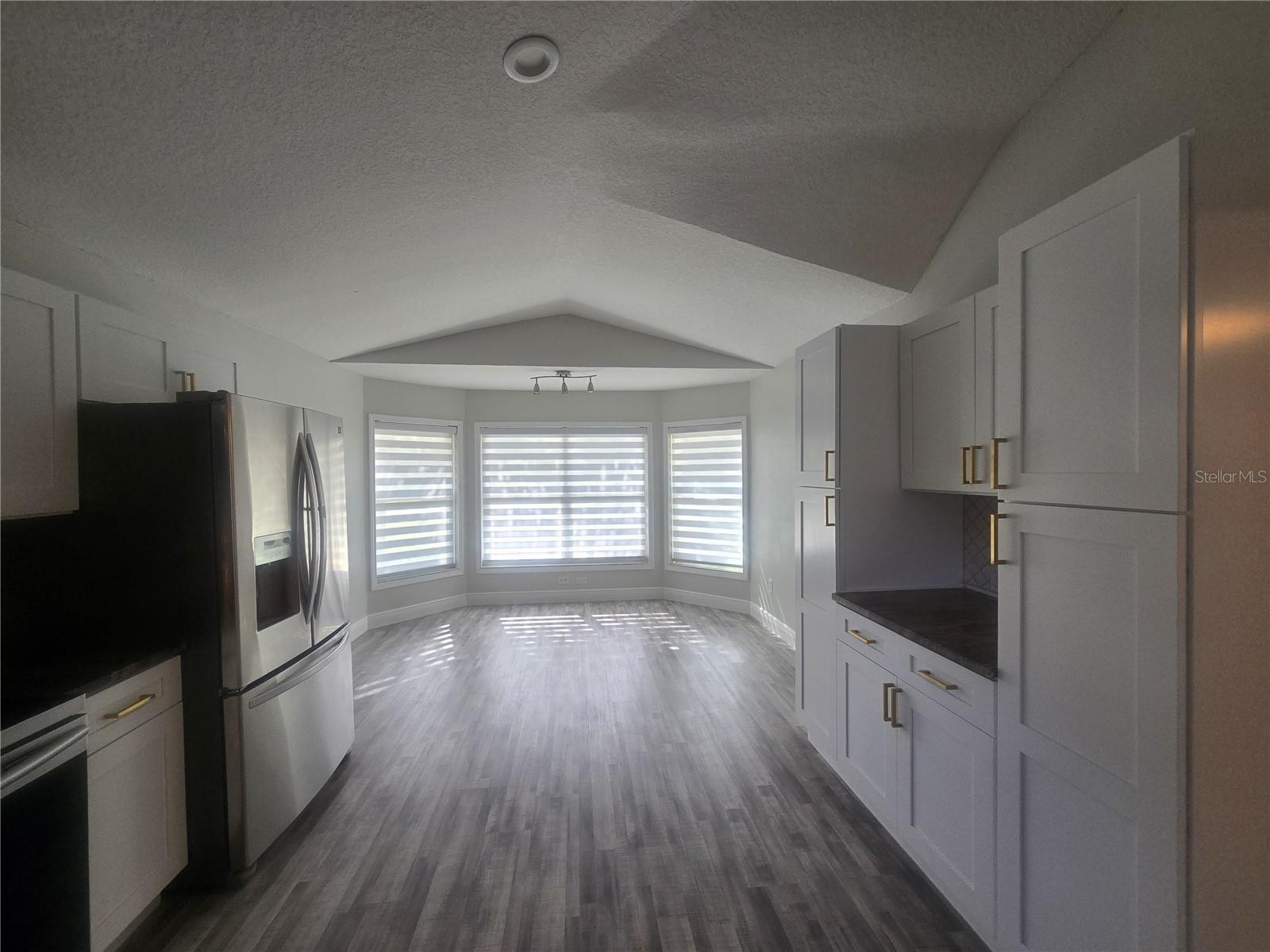 Breakfast Nook area atthe kitchen