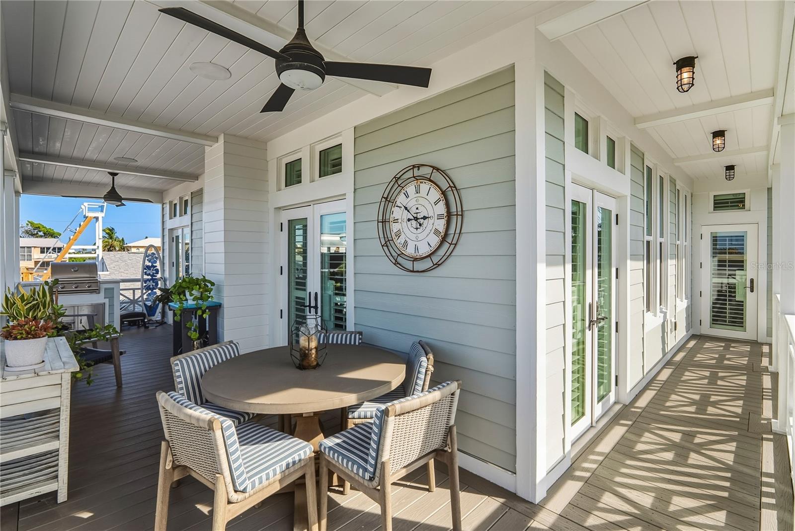 Gather, unwind, and enjoy the views.