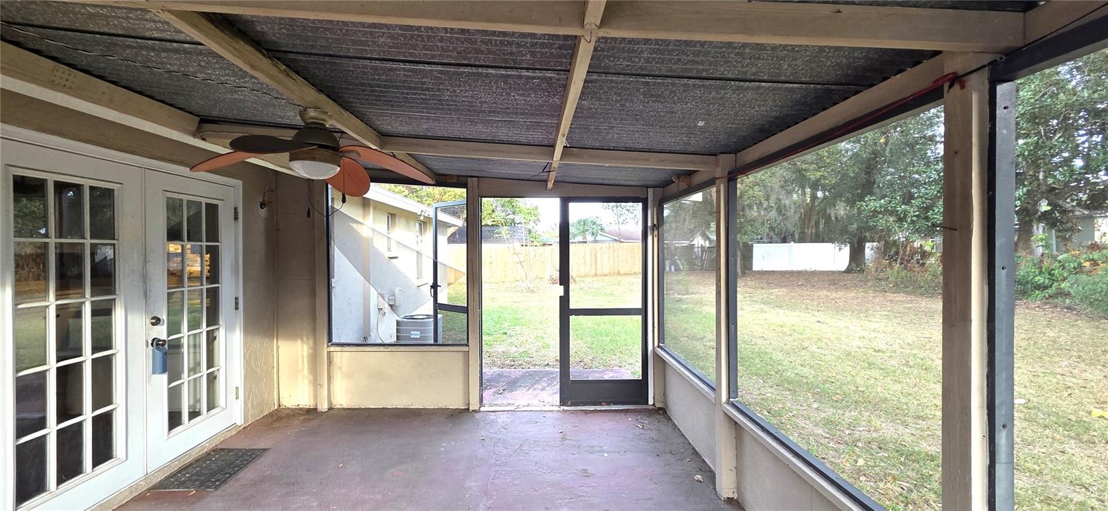 Covered & Screened Lanai