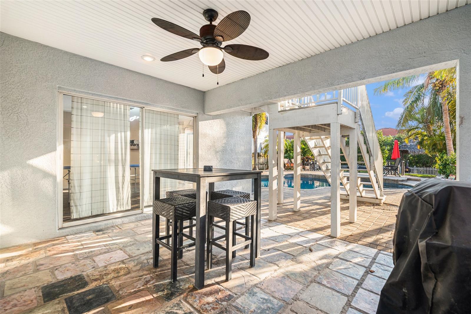 Covered Patio and grilling area