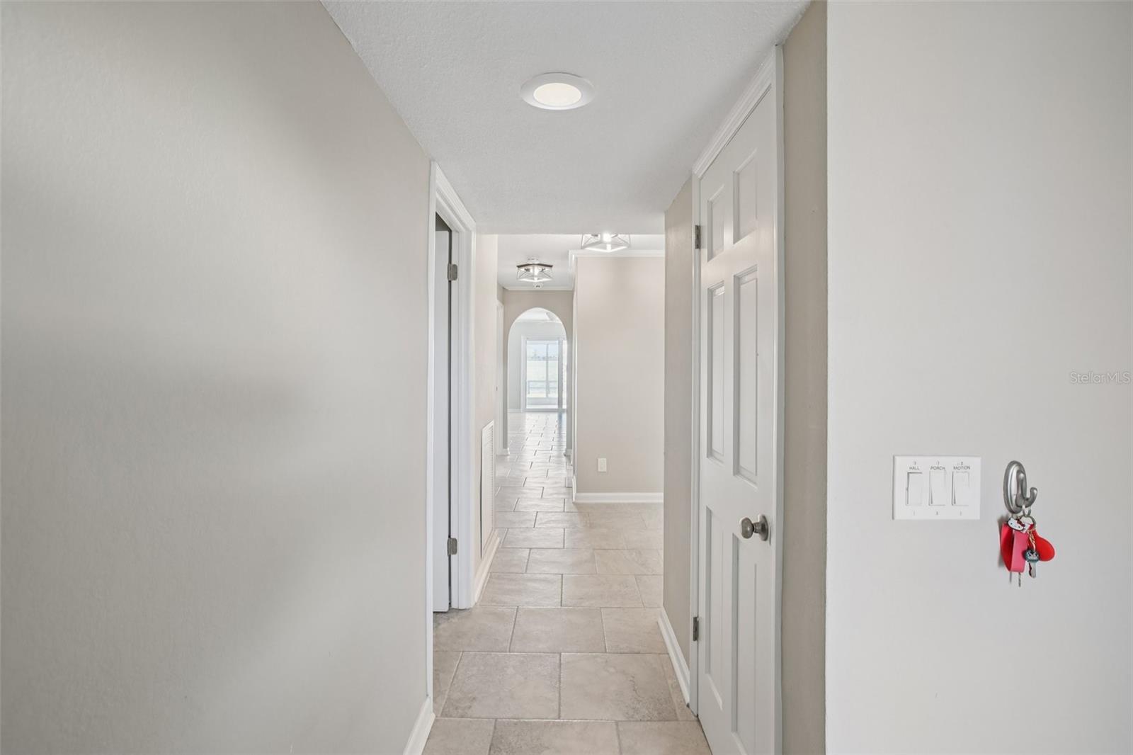 Direct view of water from your initial entrance