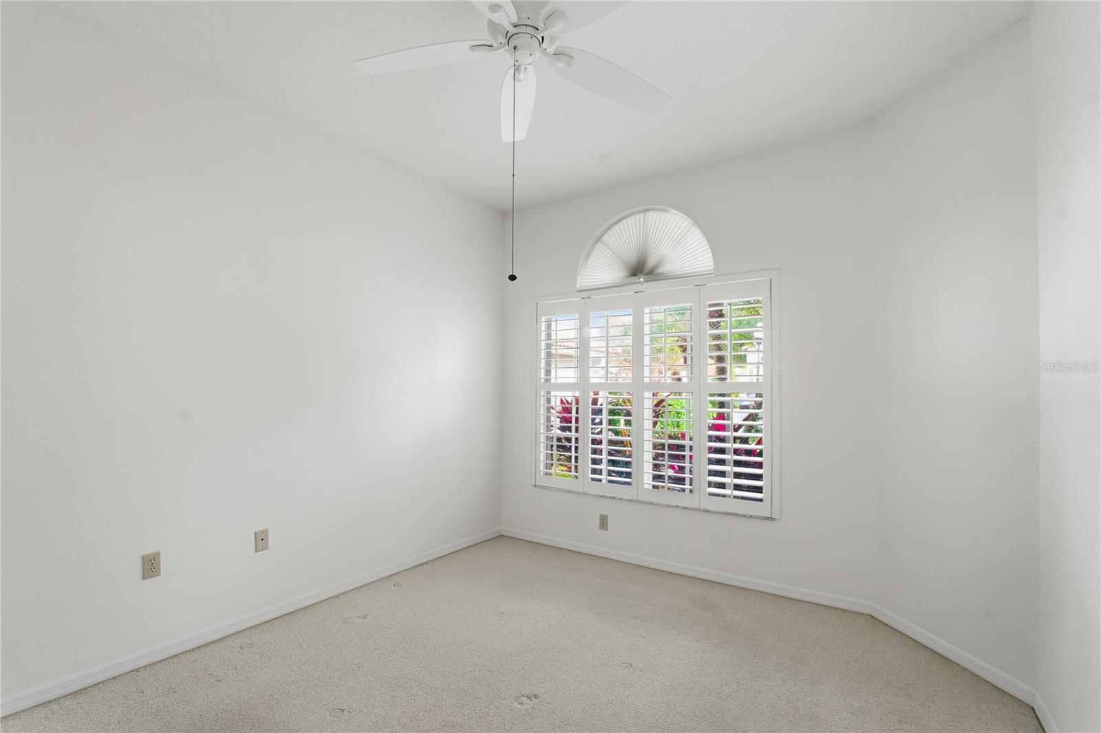 Bedroom 1 (front of House)