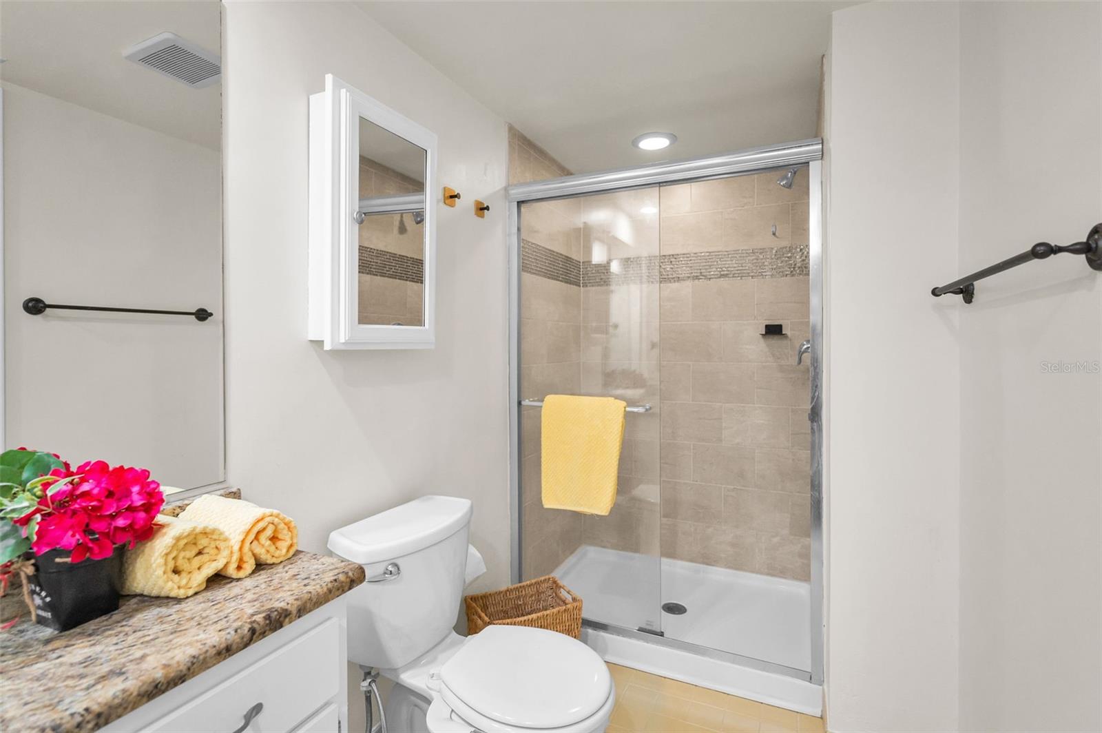 Primary ensuite Bathroom