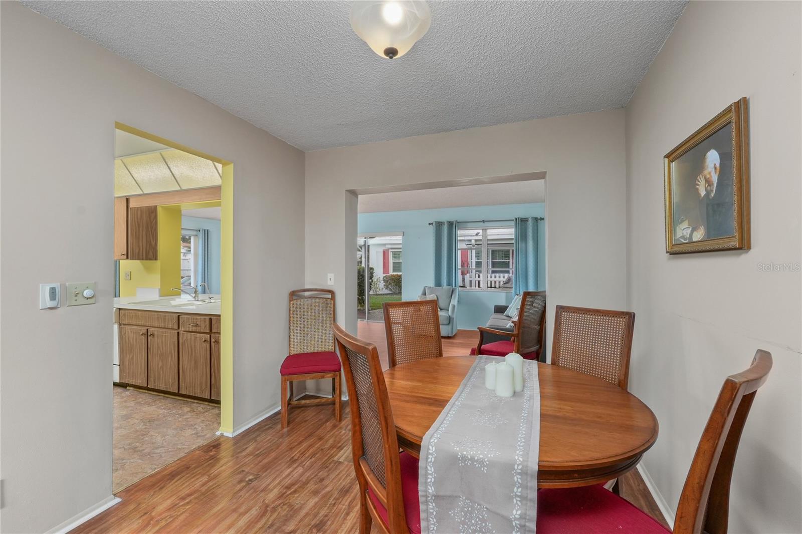 The kitchen is easily accessible to the dining area and has a pass through to the Florida room.