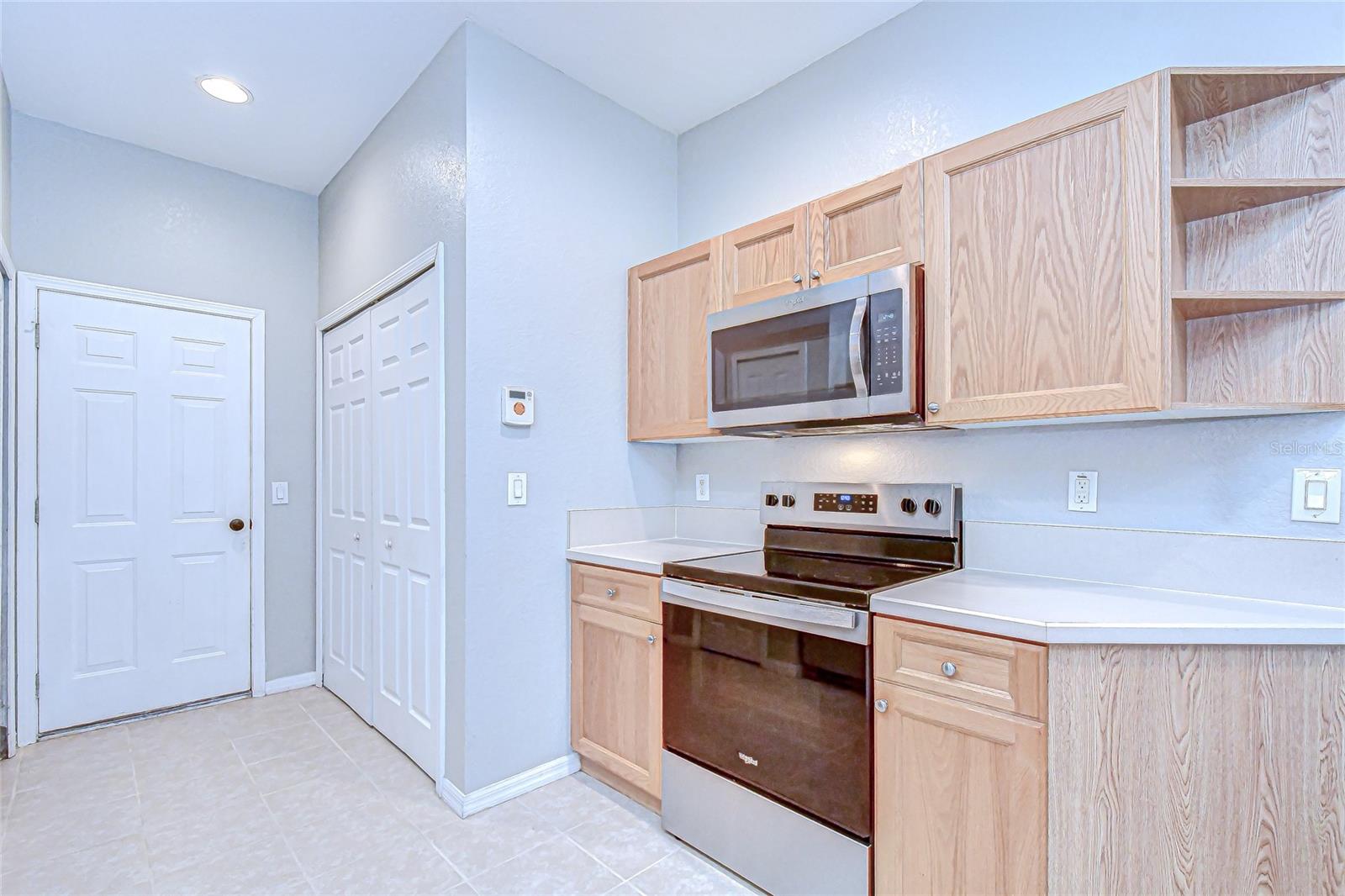 Tons of prep and storage space!