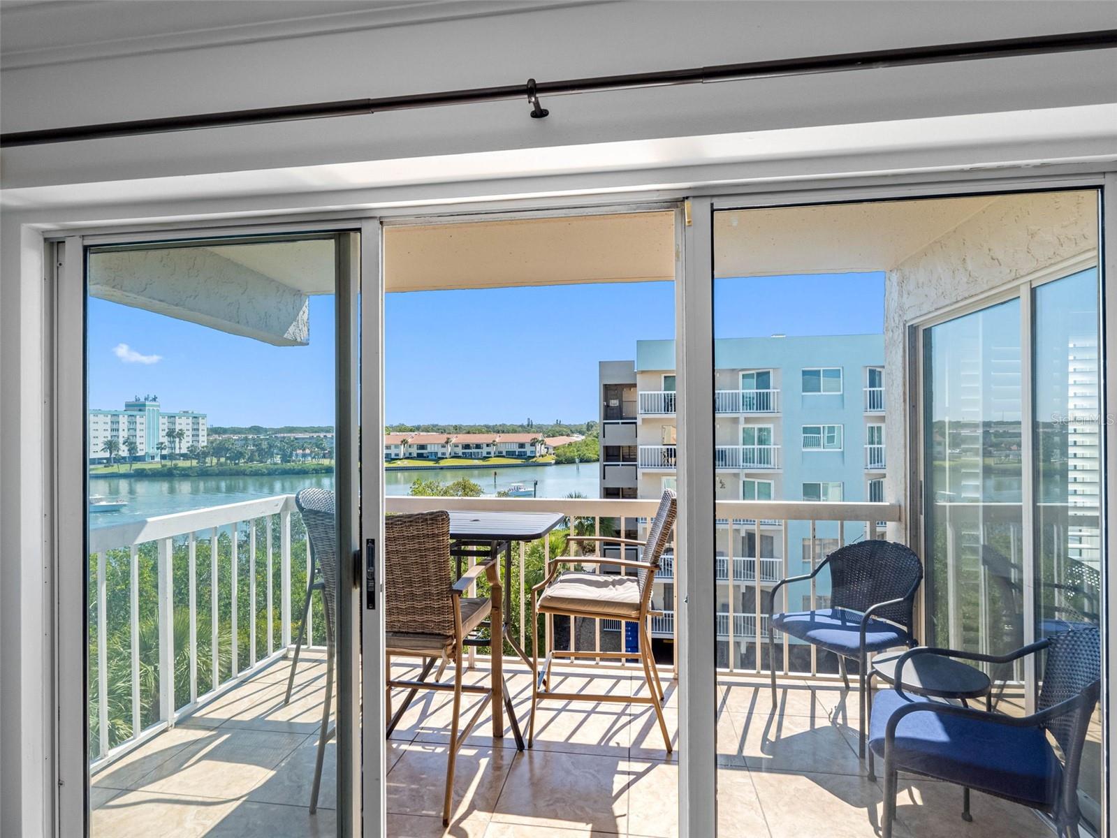 Balcony to intercoastal