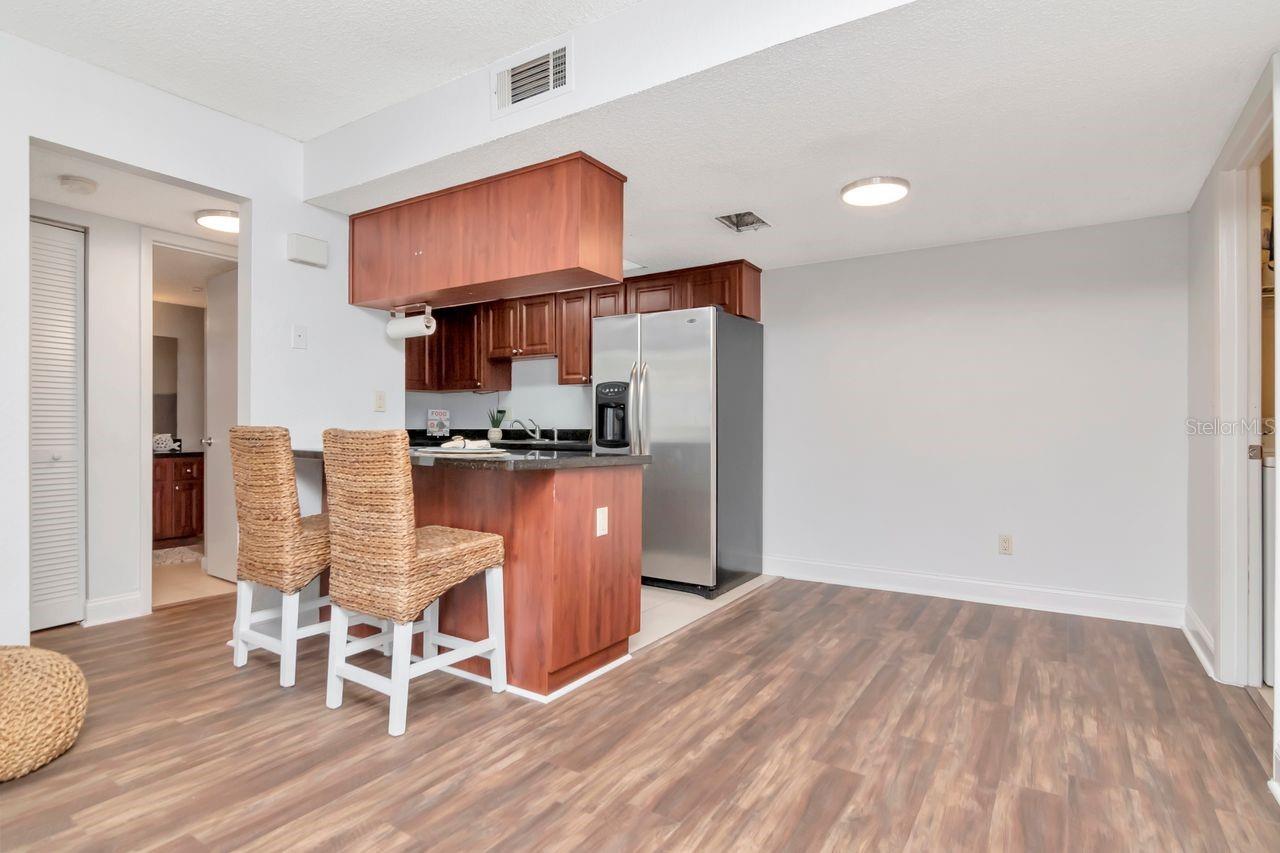 Convenient breakfast bar off the kitchen