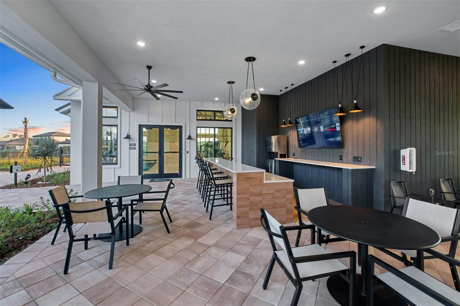 Clubhouse Covered Lanai