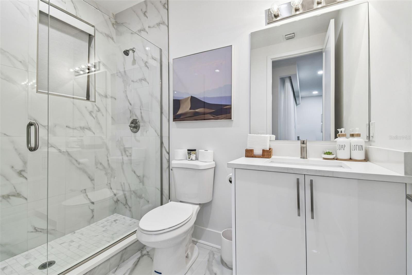 Bathroom 3 - 3rd Level