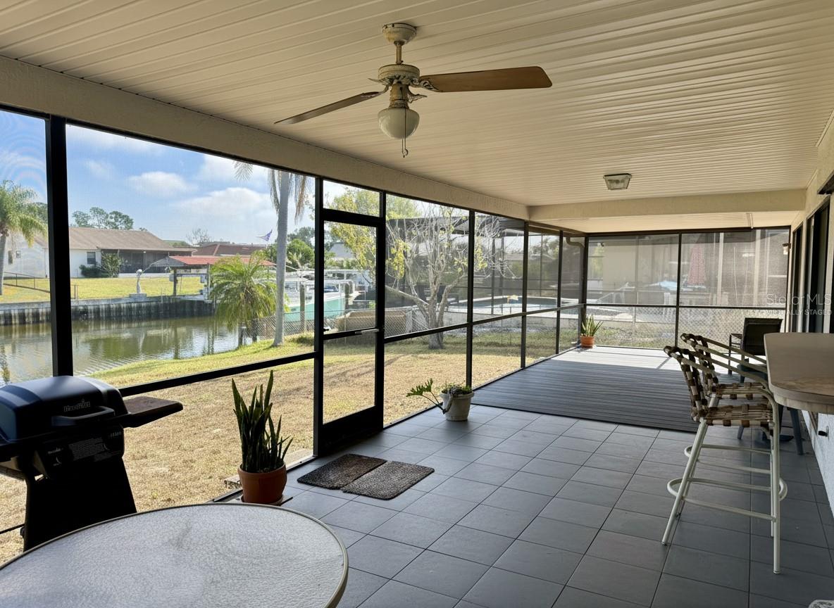 Virtually staged lanai