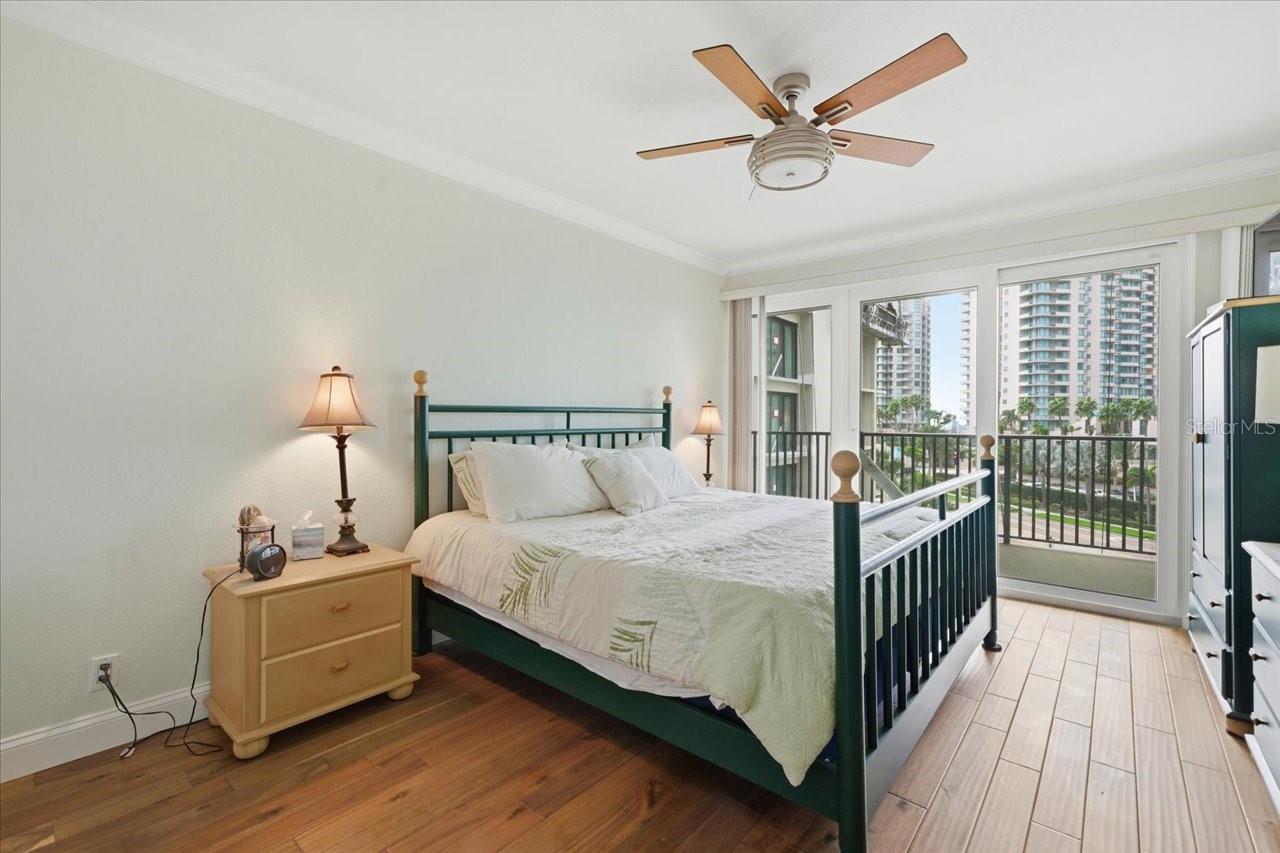 Guest bedroom- plenty of room for 2 beds if you like company!!Balcony access too!