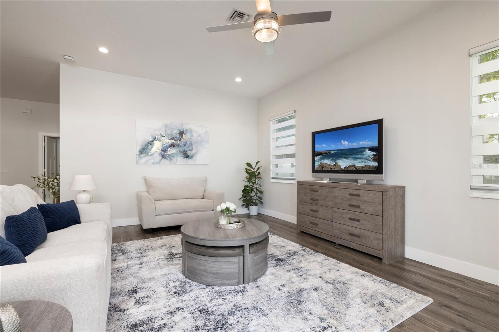 Spacious Great room off the kitchen