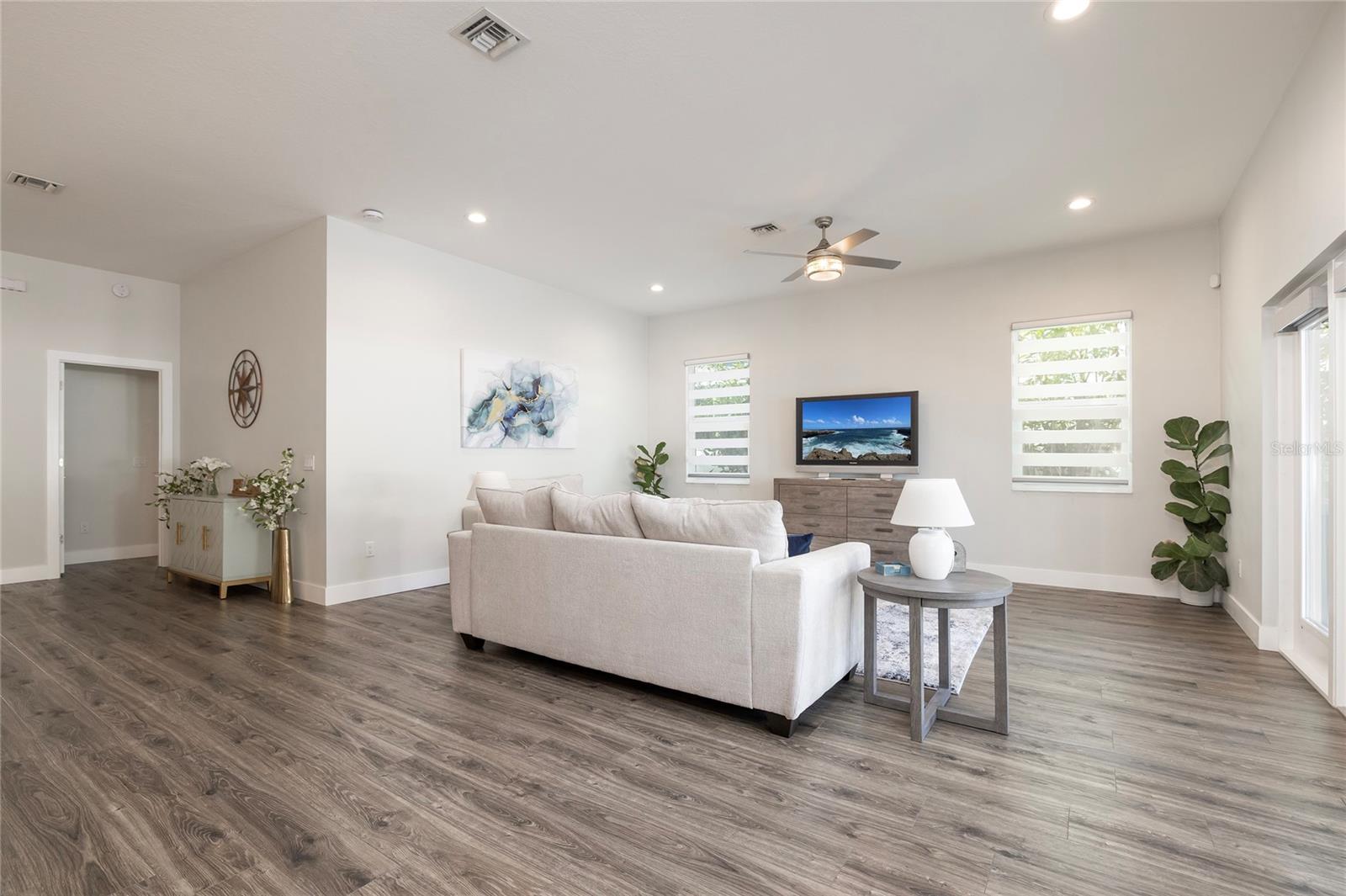 Spacious Great room off the kitchen
