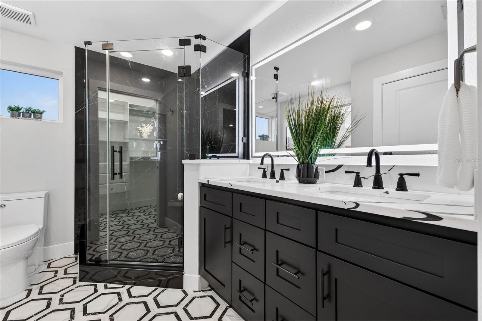 Upstairs primary bath