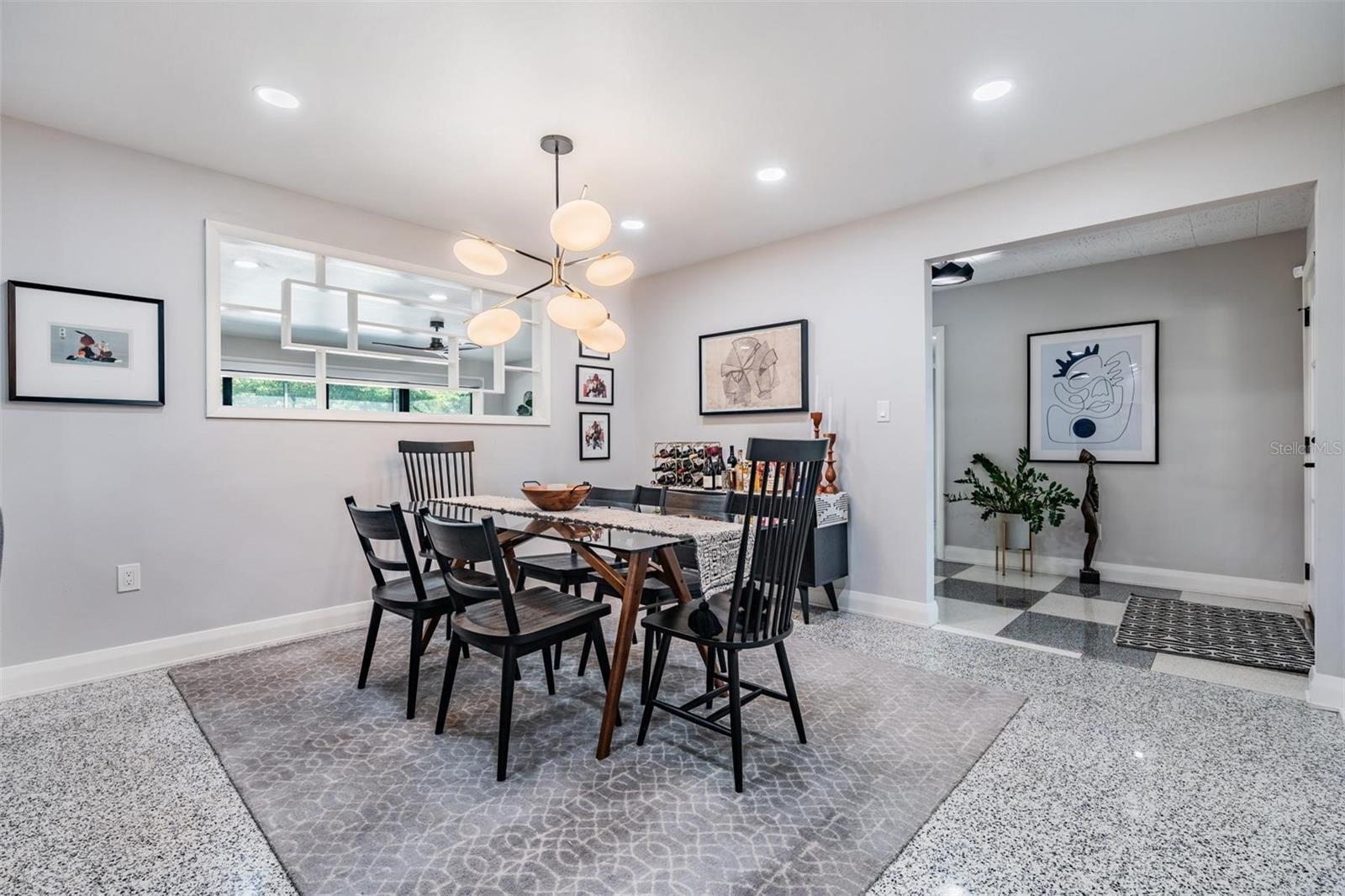 Large dining room with room for many